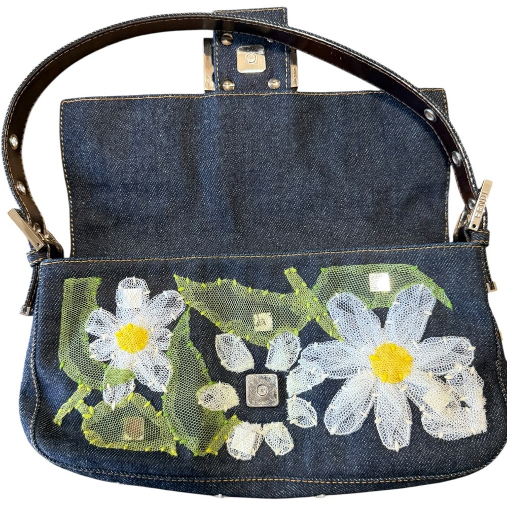 Vintage Fendi Daisy Embroidered Denim Baguette Flower Mesh Appliqué Y2K Bag - Picture 3 of 16